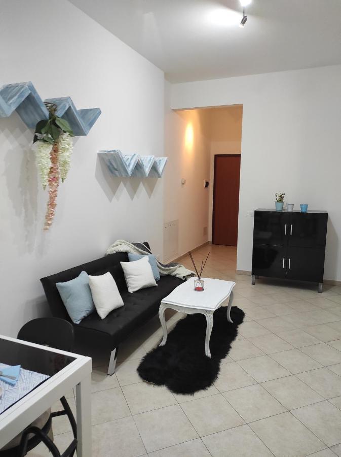 Casa Lore Apartment Livorno Bagian luar foto